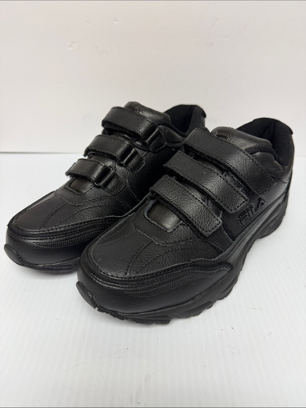 Fila ' Black Leather Velcro Sneakers